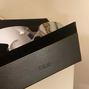 🕶Dior Reflection Sunglasses 🕶